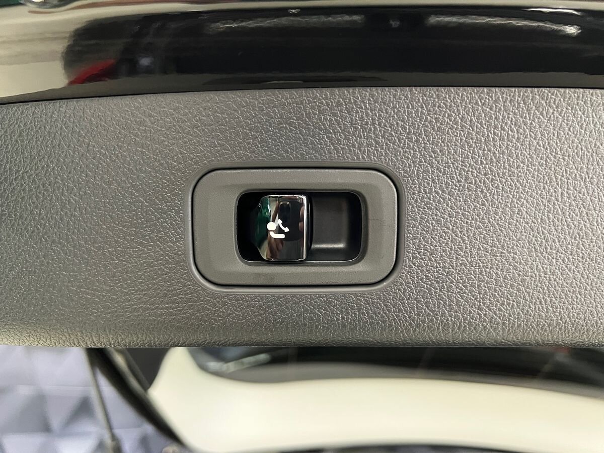 Mercedes-Benz GLC SUV 2,0 l 145 kw