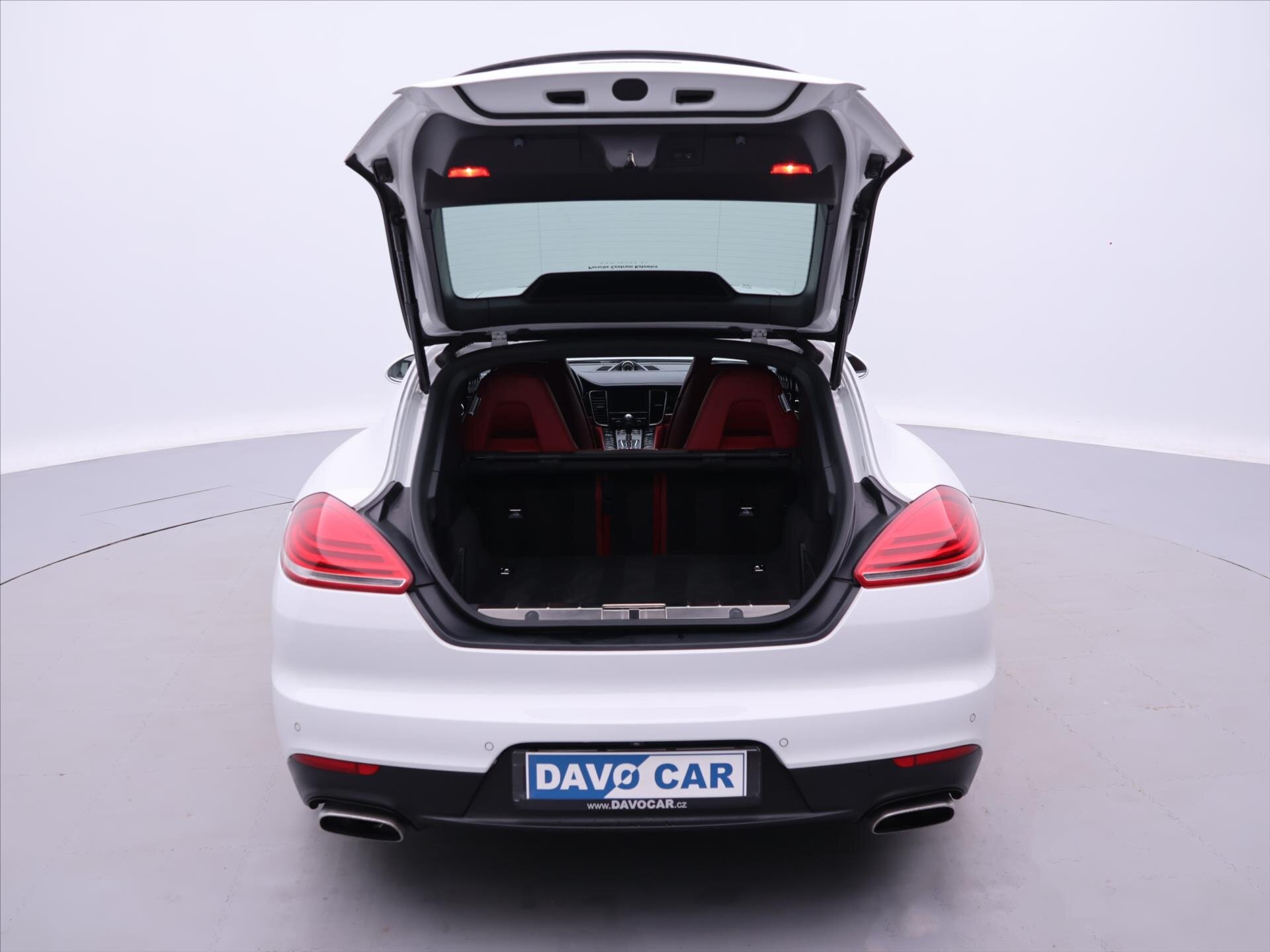 Porsche Panamera Hatchback 3,0 l 221 kw