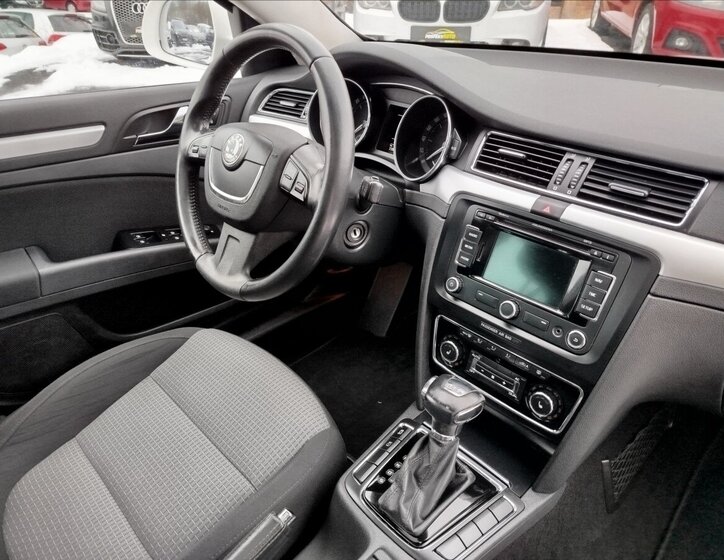 Škoda Superb Kombi 2,0 l 103 kw