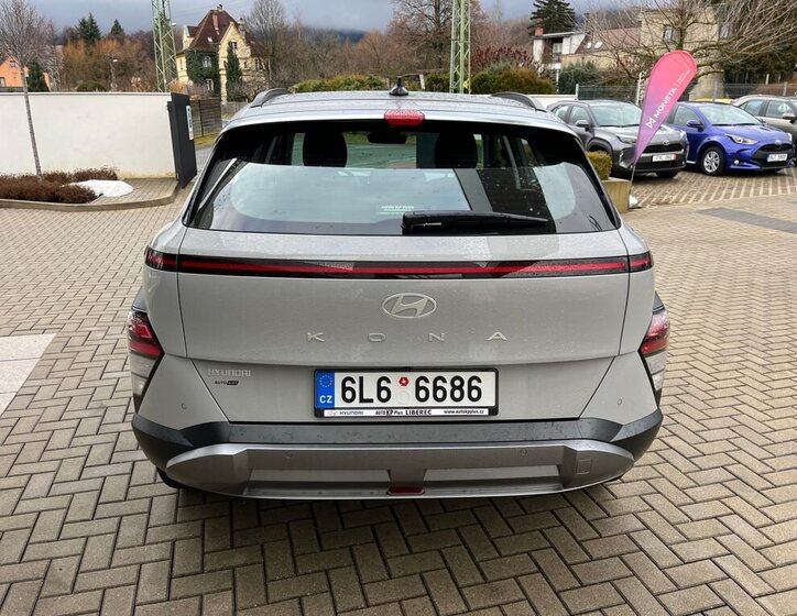 Hyundai Kona SUV 1,6 l 101 kw