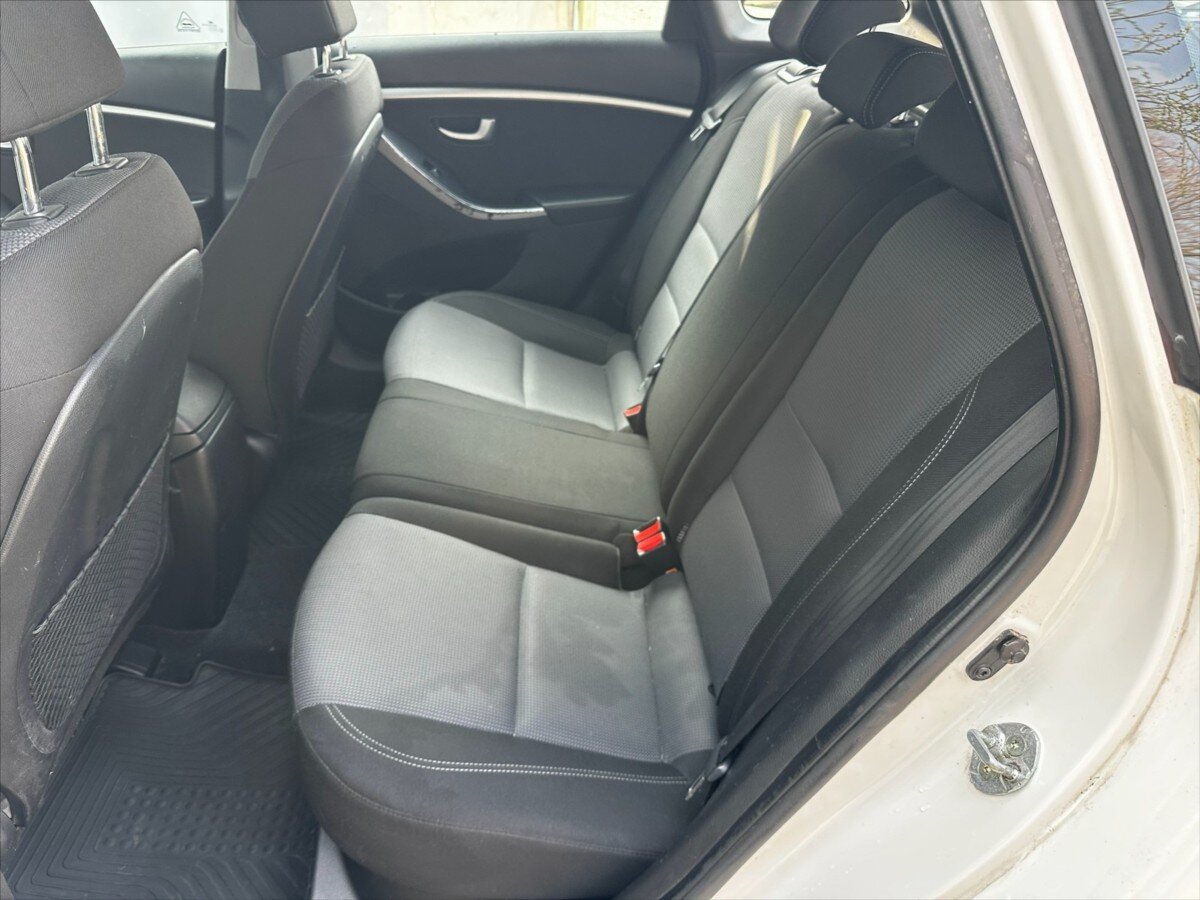 Hyundai i30 Kombi 1,6 l 81 kw