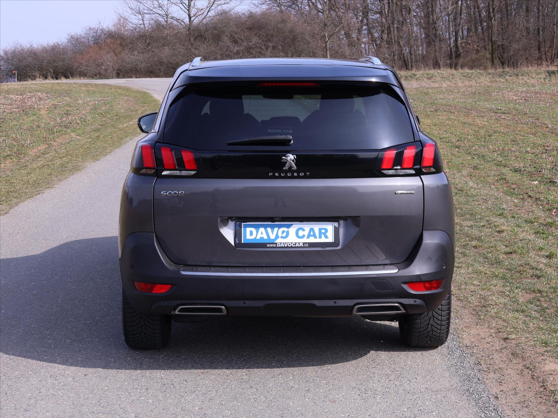 Peugeot 5008 SUV / Terénní 1,2 l 96 kw