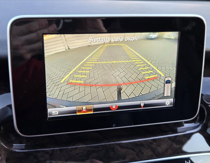 Mercedes-Benz Třídy V Kombi 2,1 l 140 kw