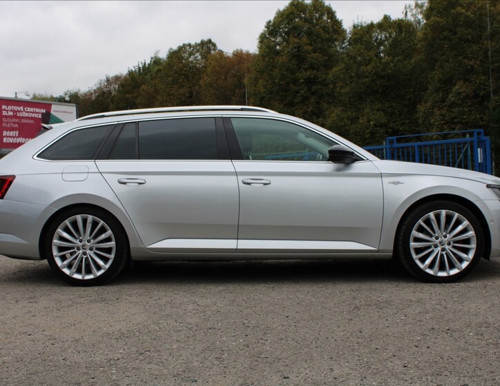 Škoda Superb 4