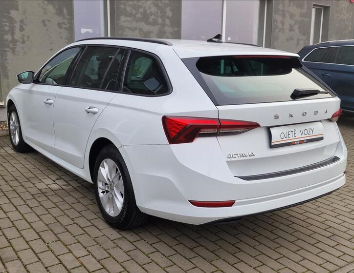 Škoda Octavia 8