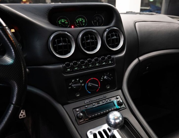 Ferrari 550 Kupé 5,5 l 357 kw