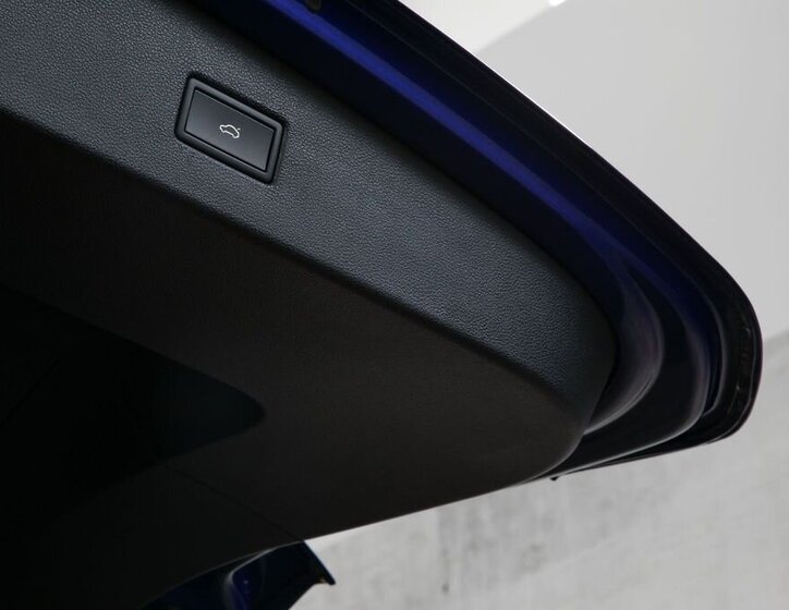 Volkswagen Tiguan SUV 2,0 l 235 kw