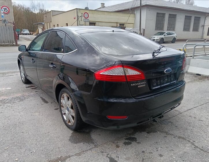 Ford Mondeo Liftback 2,0 l 103 kw