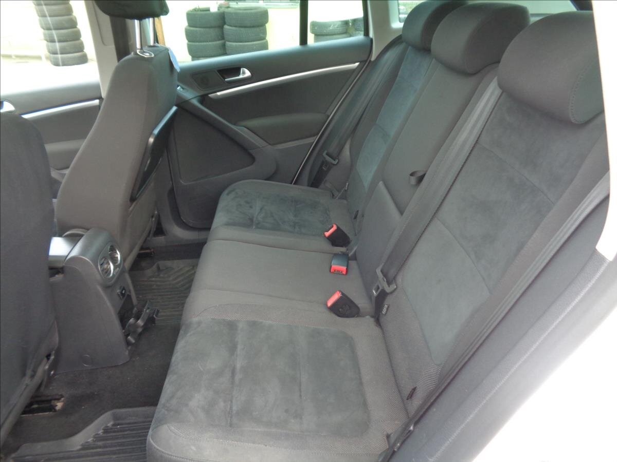 Volkswagen Tiguan Kombi 2,0 l 103 kw