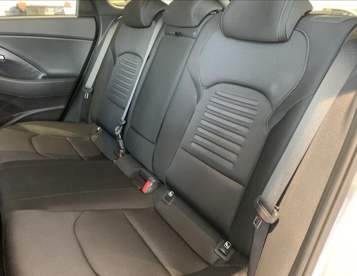 Hyundai i30 Kombi 998,0 73 kw