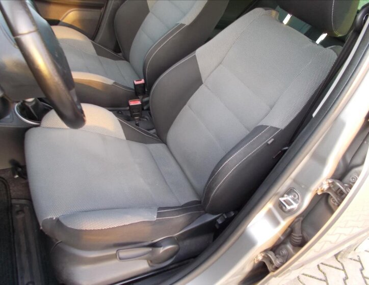 Škoda Fabia Hatchback 1,2 l 51 kw