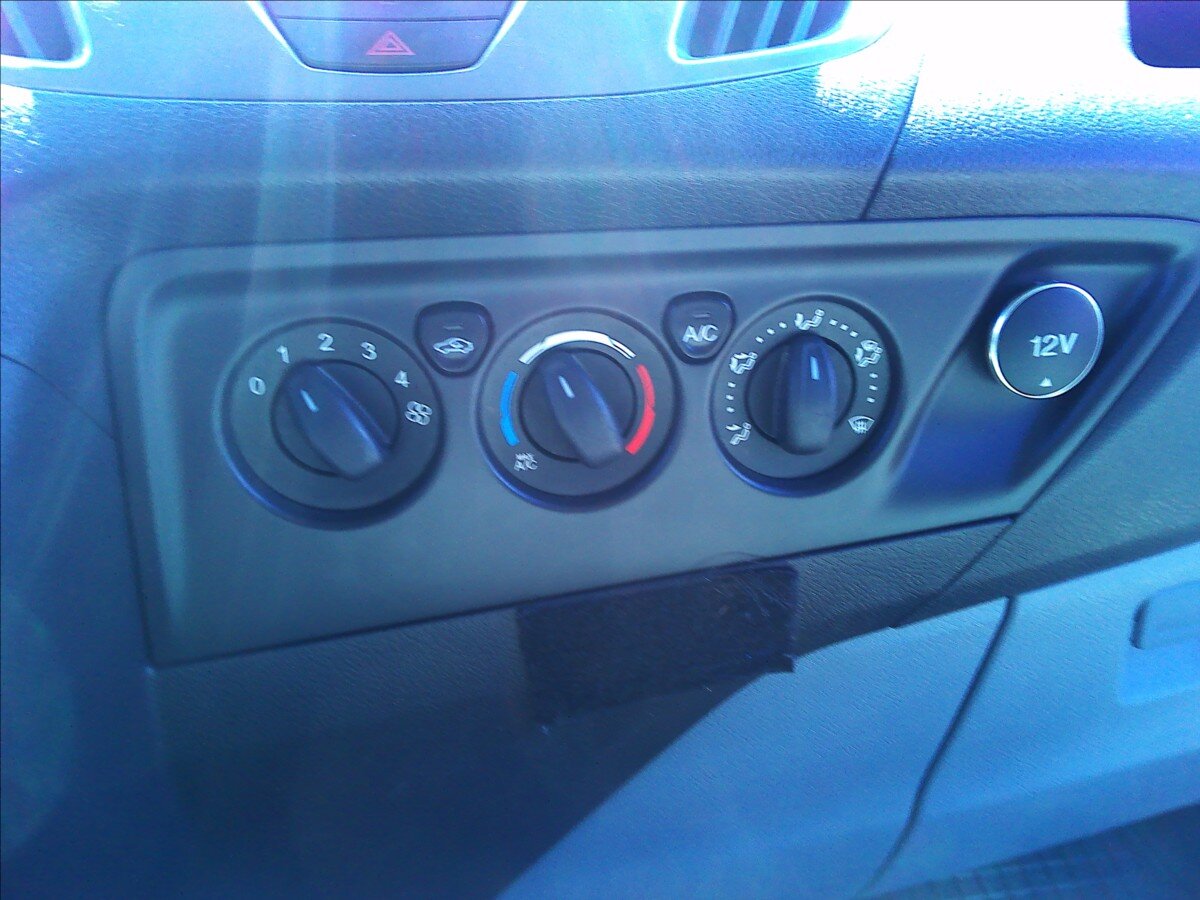 Ford Transit MPV 2,2 l 74 kw