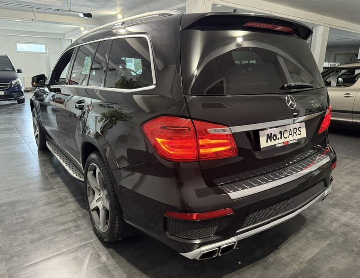 Mercedes-Benz GL 4
