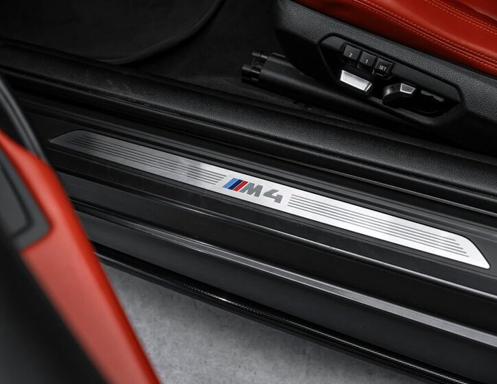 BMW M4 Kupé 3,0 l 331 kw