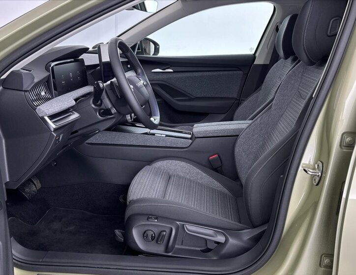 Škoda Superb Liftback 2,0 l 110 kw