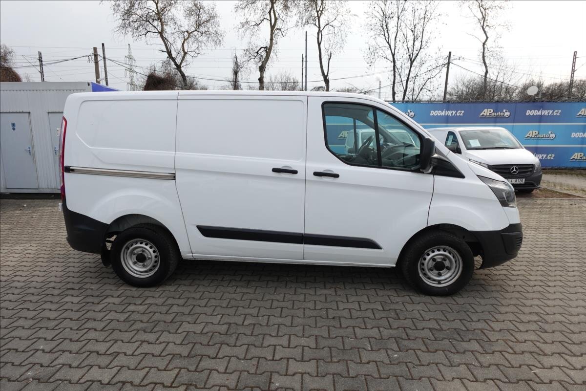 Ford Transit Custom Ostatní 2,0 l 77 kw