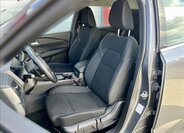 Nissan Qashqai SUV / Terénní 1,3 l 116 kw