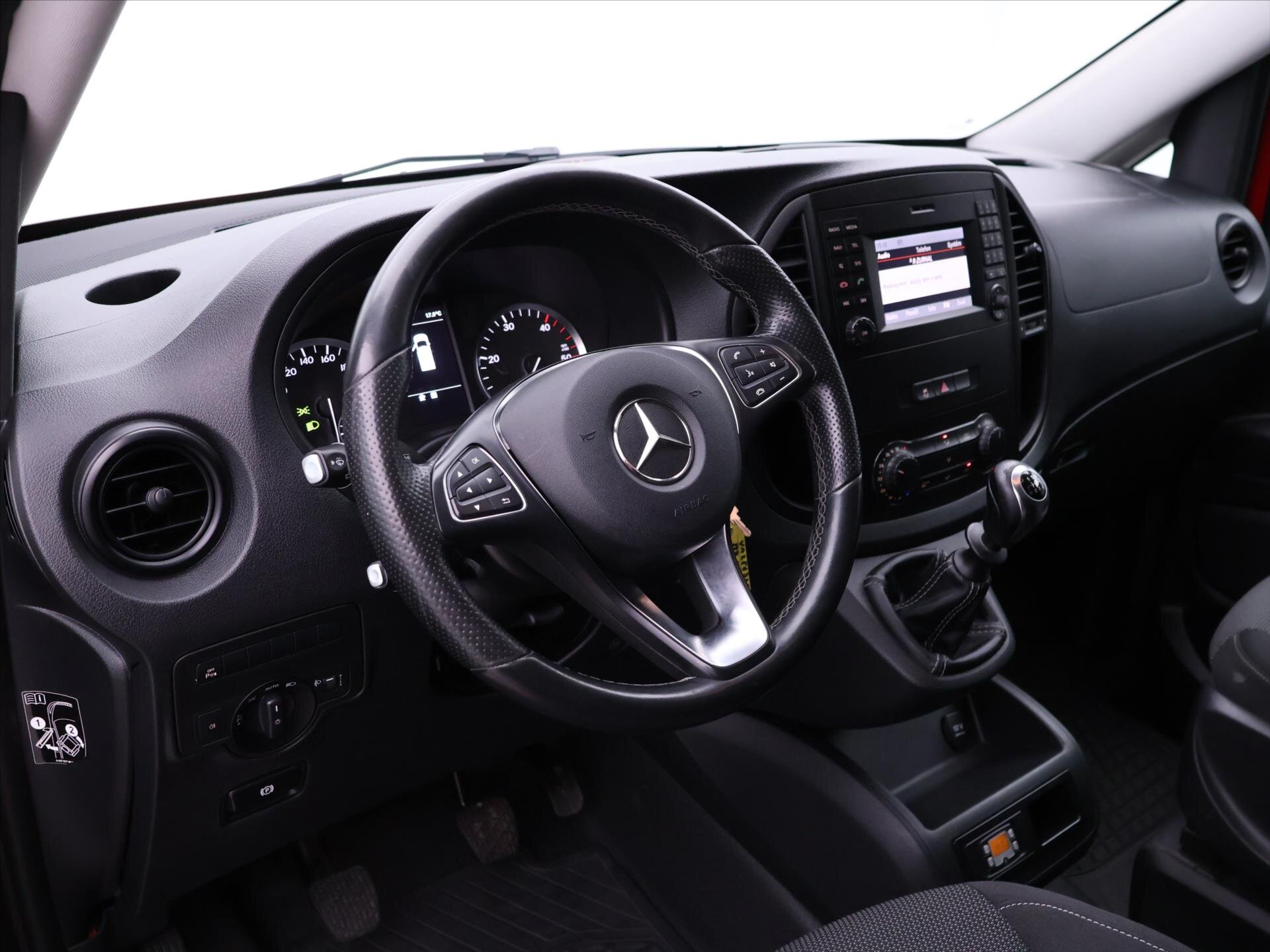 Mercedes-Benz Vito Kombi 2,1 l 100 kw