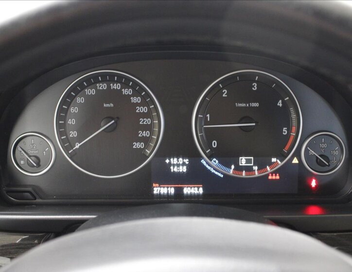 BMW Řada 5 Sedan / Limuzína 3,0 l 150 kw