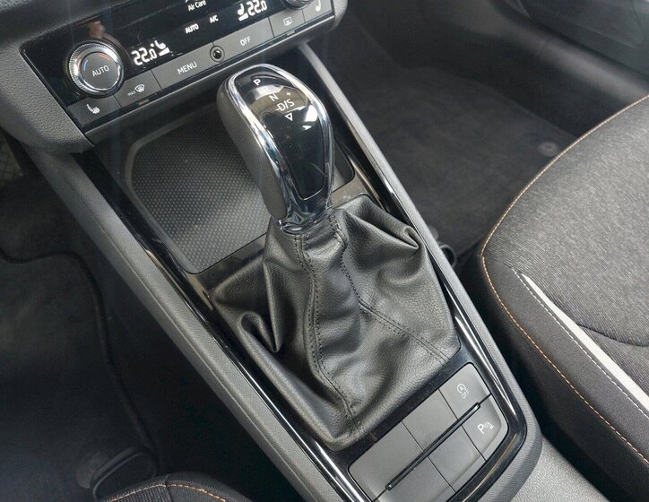 Škoda Scala Hatchback 1,5 l 110 kw