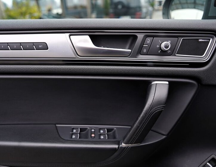 Volkswagen Touareg 15