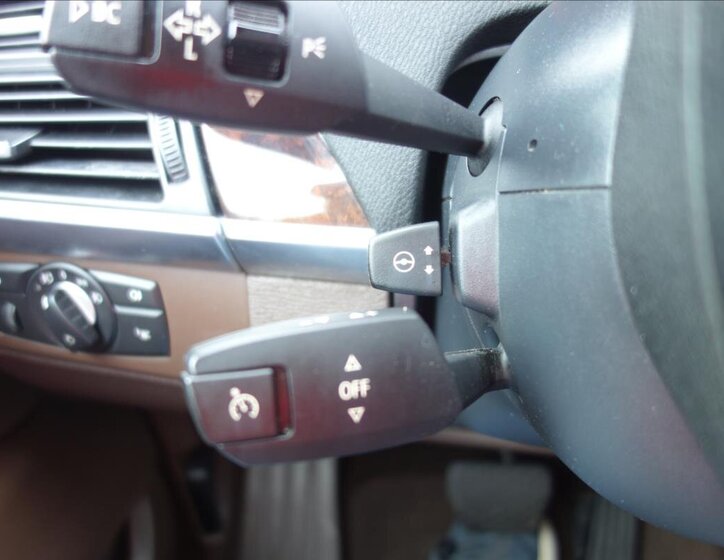 BMW X5 SUV / Terénní 3,0 l 225 kw