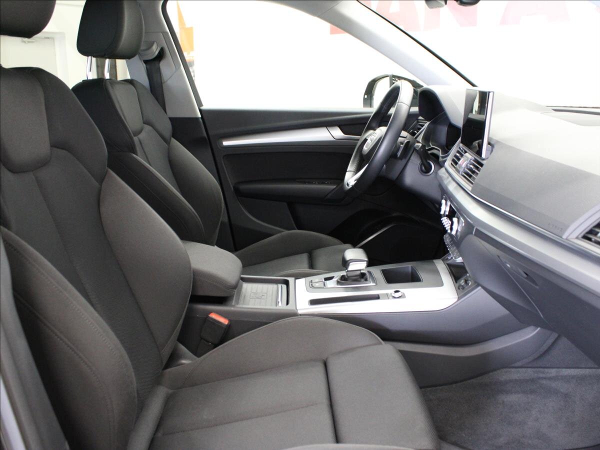 Audi Q5 SUV / Terénní 2,0 l 120 kw