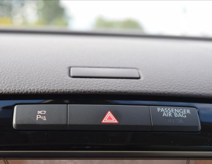 Volkswagen Touareg 49