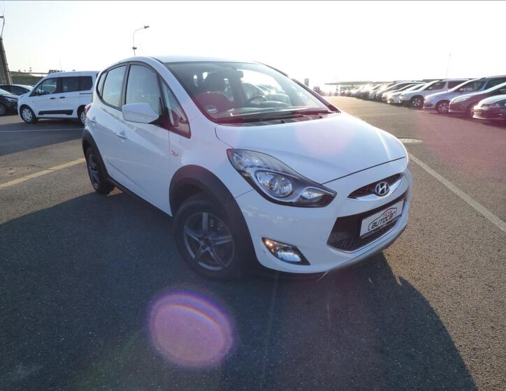 Hyundai ix20 Hatchback 1,6 l 92 kw