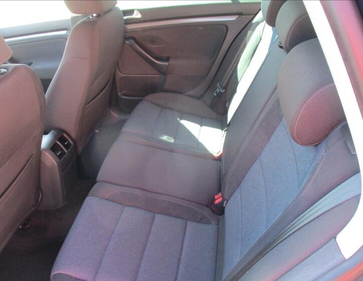 Volkswagen Golf Kombi 1,4 l 90 kw