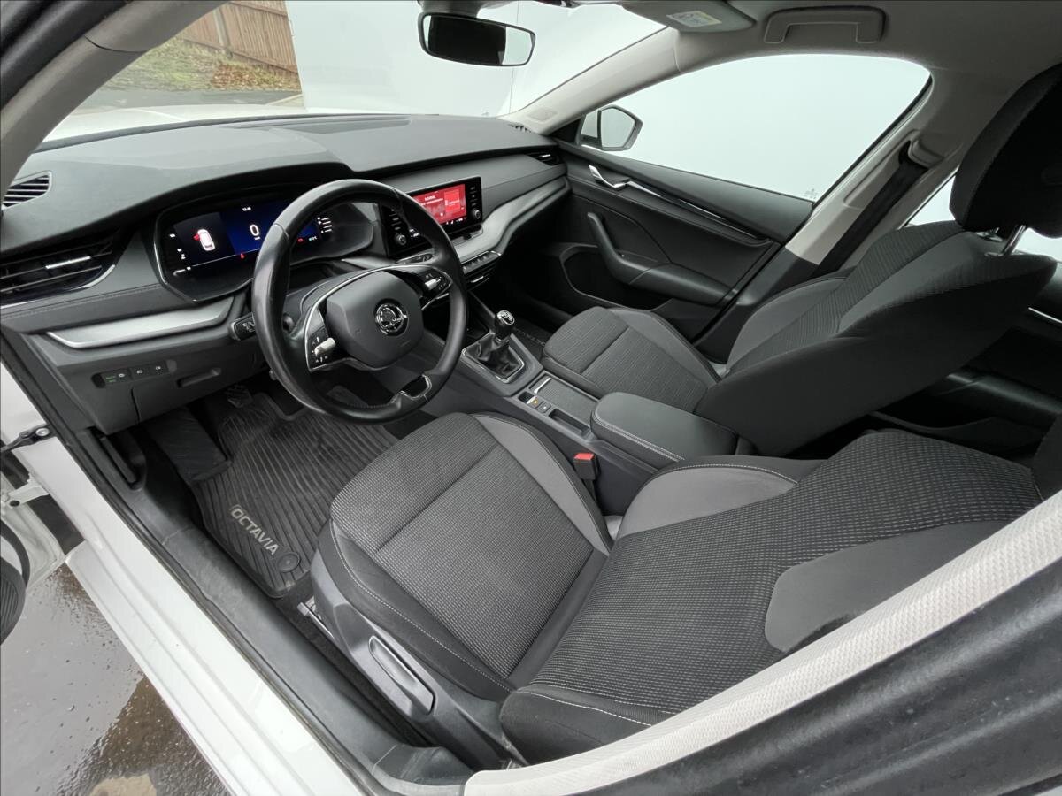 Škoda Octavia Kombi 2,0 l 85 kw