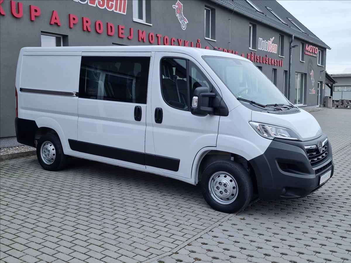 Opel Movano
