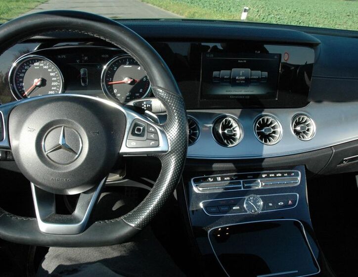 Mercedes-Benz Třídy E 16