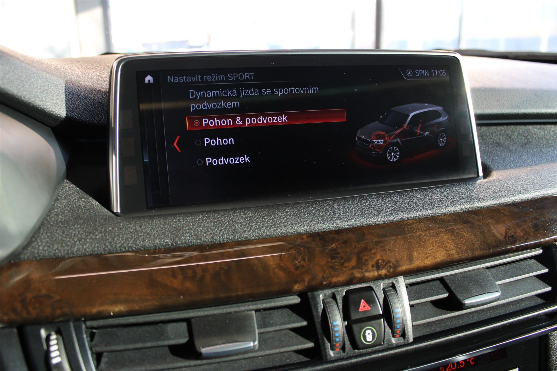 BMW X5 SUV 3,0 l 230 kw