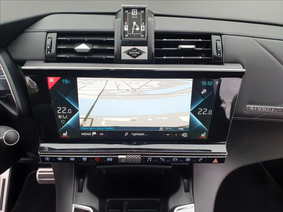 DS Automobiles DS7 Crossback