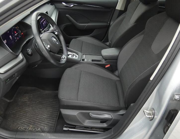 Škoda Octavia 18