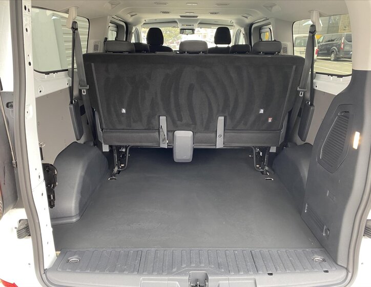 Volkswagen Transporter Kombi 2,0 l 125 kw