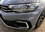 Volkswagen Passat Kombi 1,4 l 160 kw