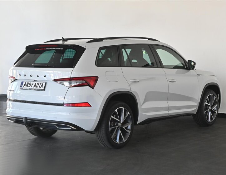Škoda Kodiaq SUV / Terénní 1,5 l 110 kw