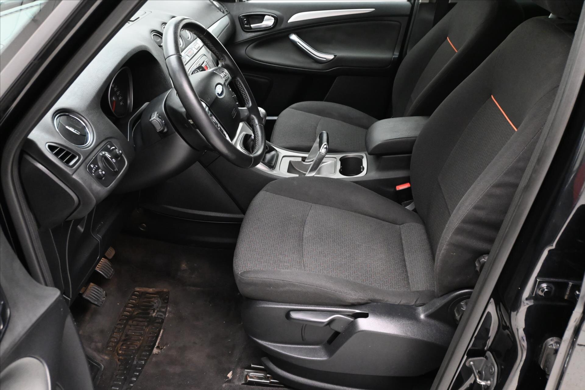 Ford Galaxy MPV 2,0 l 96 kw