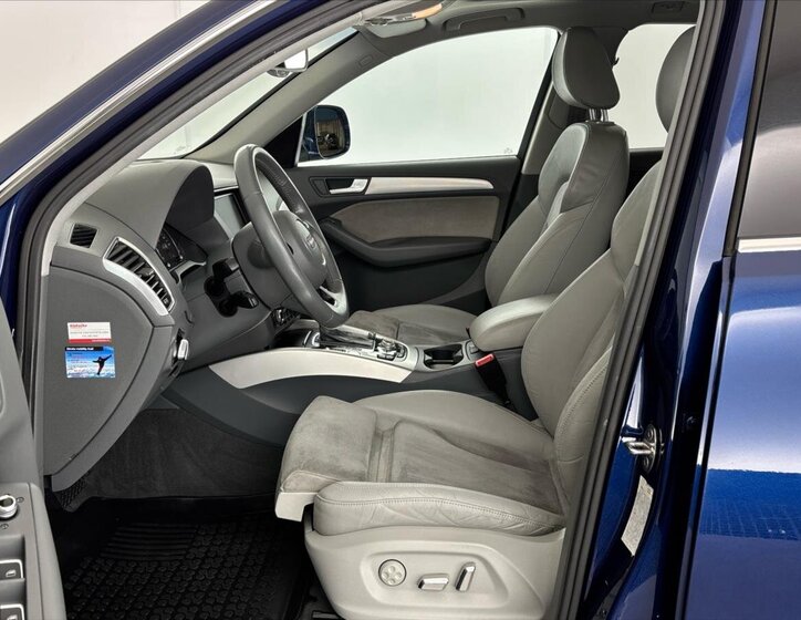 Audi Q5 SUV / Terénní 2,0 l 130 kw