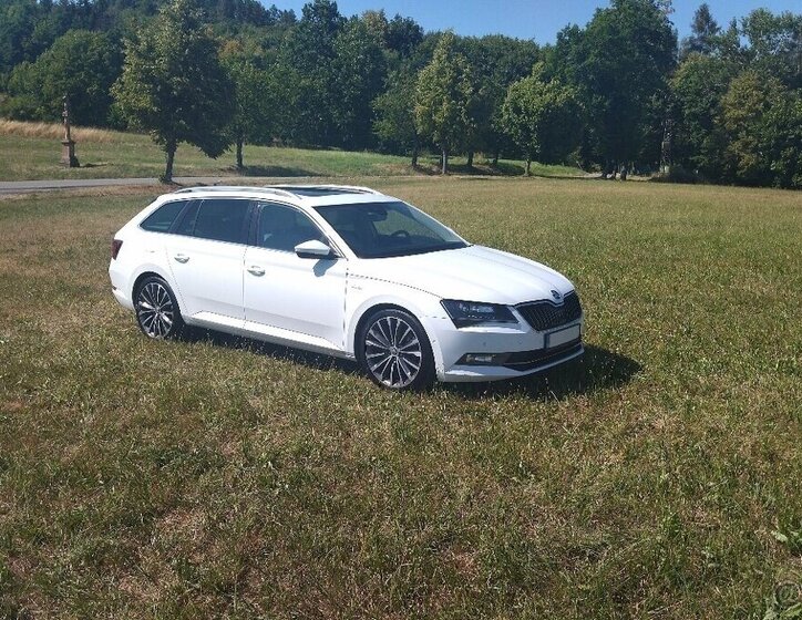 Škoda Superb Kombi 0,0 235 kw