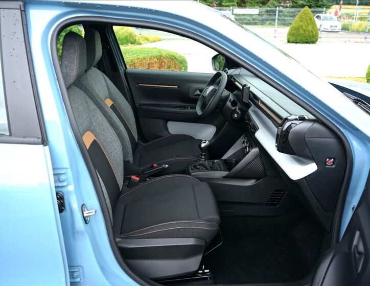 Citroën C3 Aircross SUV / Terénní 1,2 l 74 kw