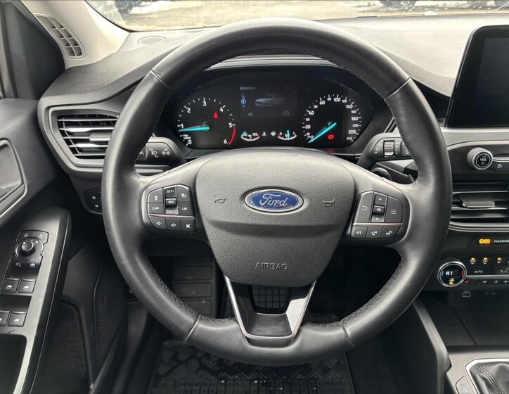 Ford Focus Kombi 1,5 l 88 kw