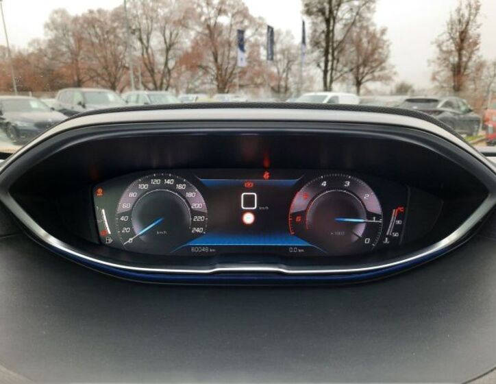 Peugeot 3008 16