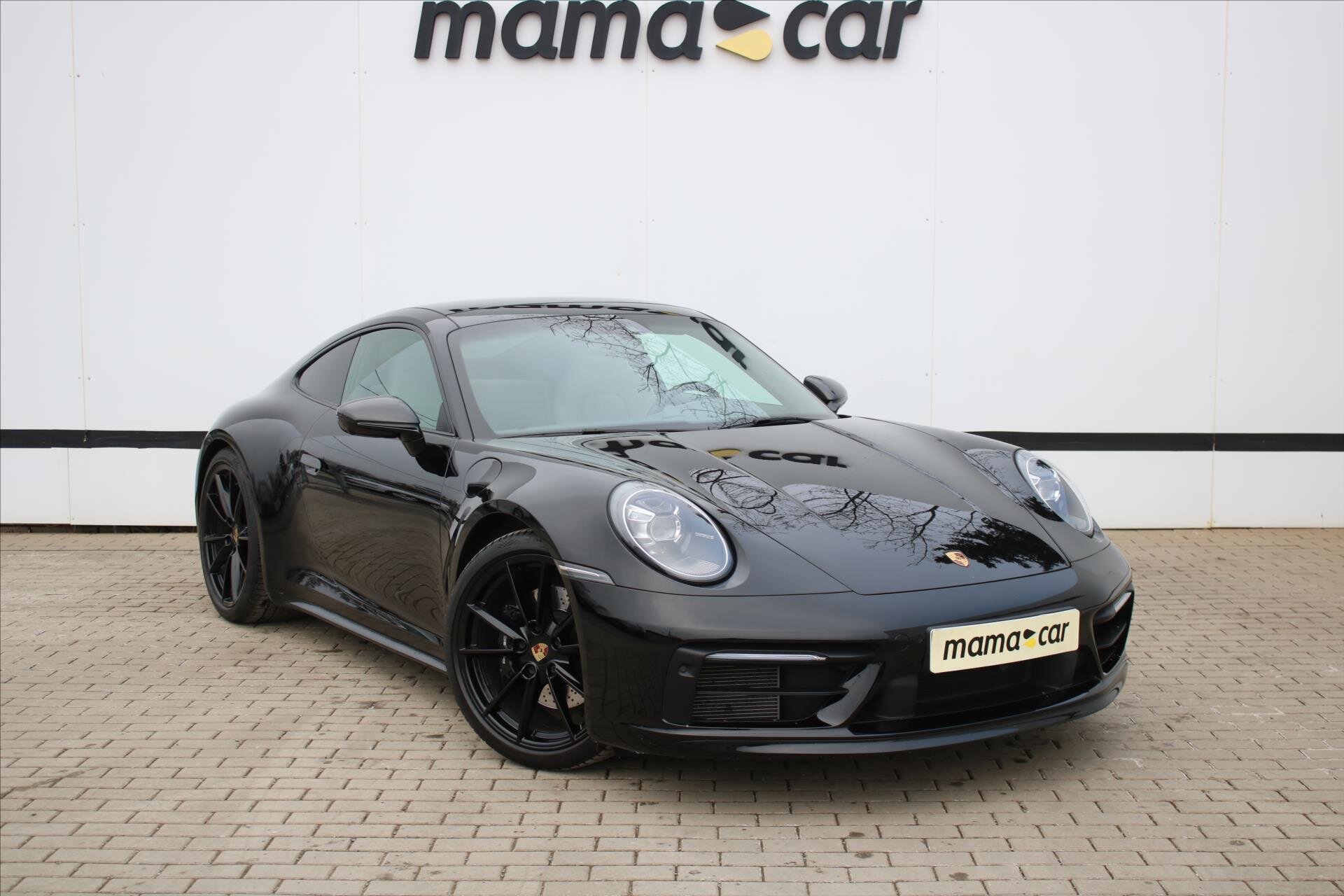 Porsche 911 Kupé 3,0 l 331 kw