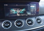 Mercedes-Benz Třídy E 33