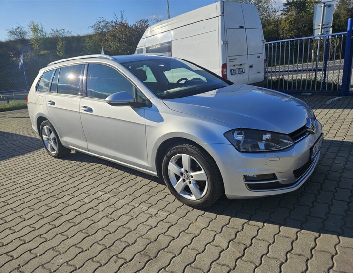 Volkswagen Golf 2