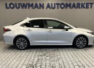 Toyota Corolla Sedan 1,6 l 97 kw