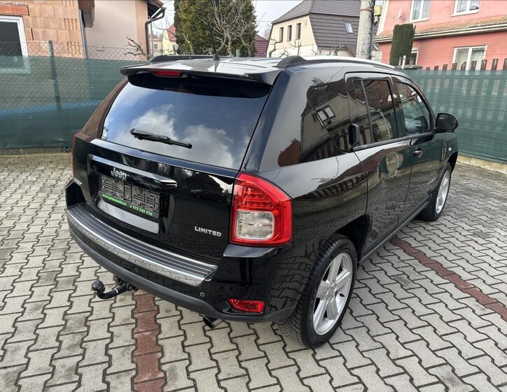 Jeep Compass SUV / Terénní 2,1 l 120 kw